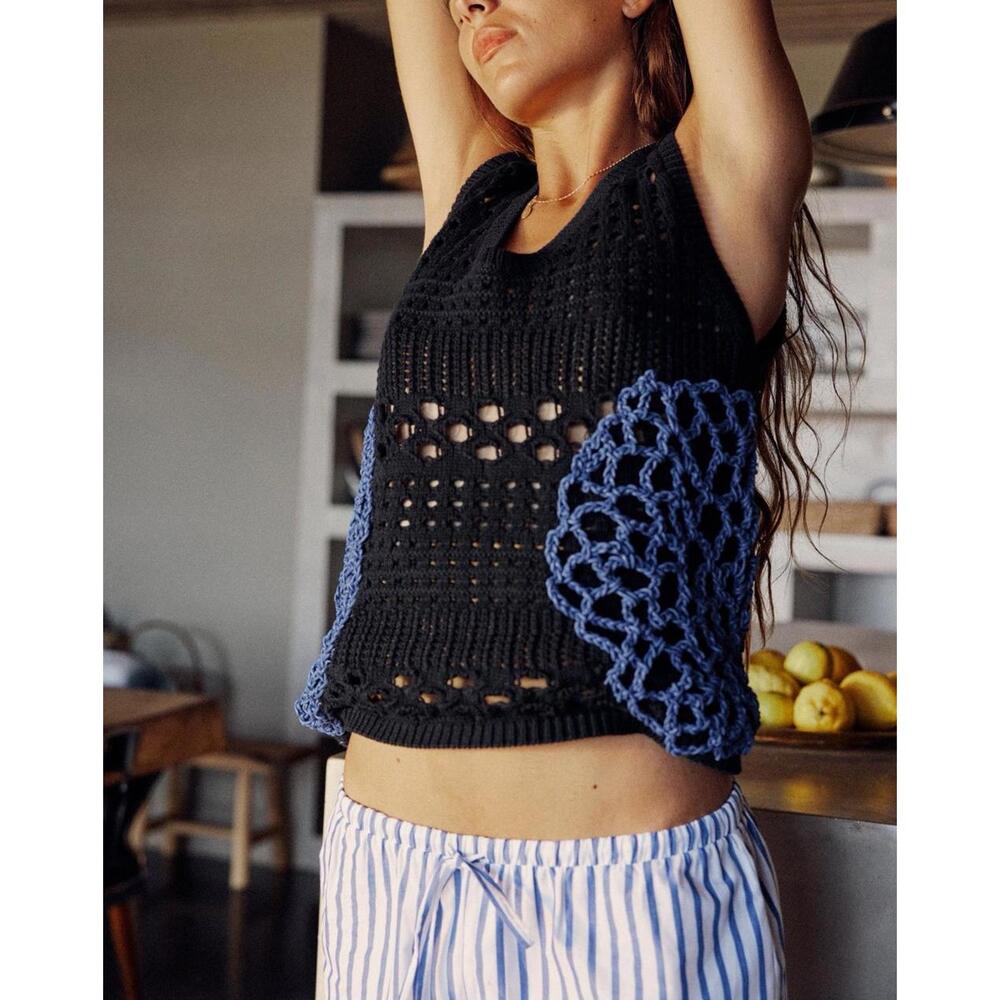 Zara Blue Crochet Open Knit Sweater Vest Top‎ BLOGGER FAVORITE Beach Sz Medium